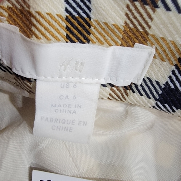 NEW H&M Plaid Button-Front Skirt Size 6 - Picture 10 of 13